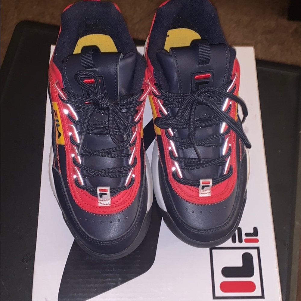 Fila Sneakers size 4 kids